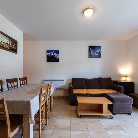 公寓 Spacious In Near